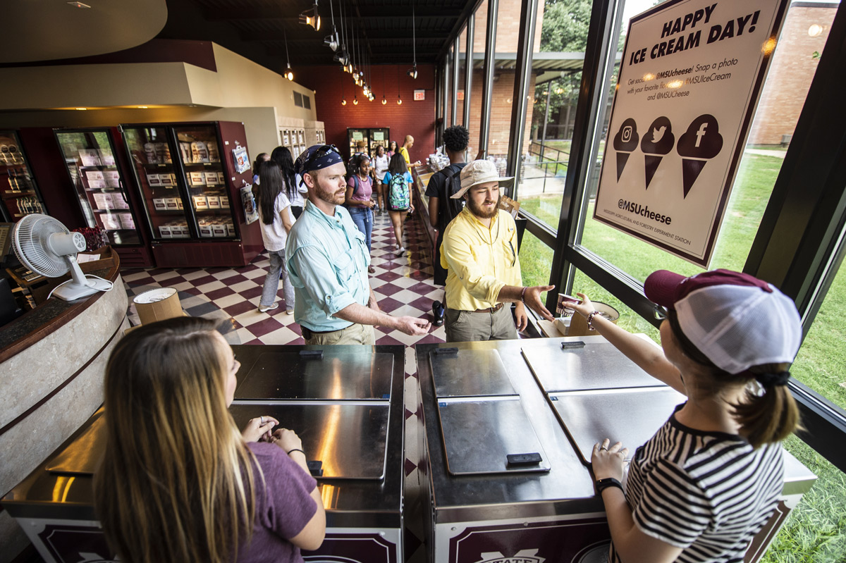 Students, faculty and staff received free ice cream at the MAFES store to celebrate National Ice Cream Day.