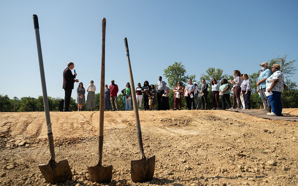 MSU President speaks at Habitat for Humanity groundbreaking