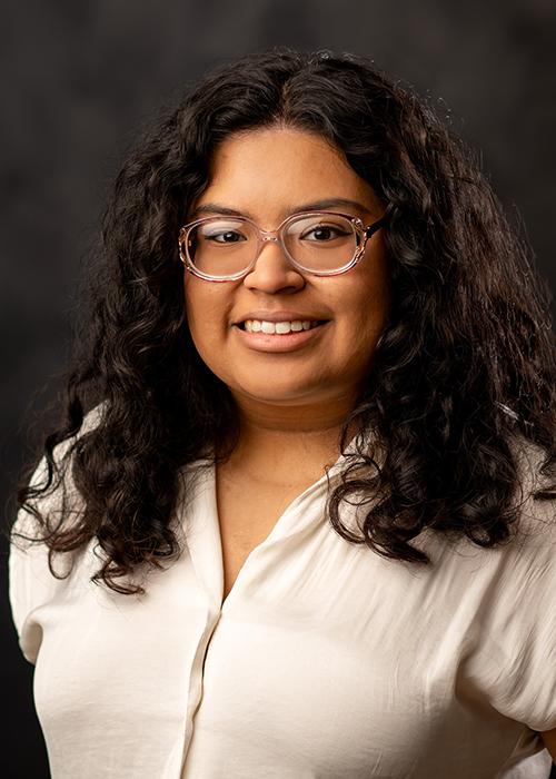 A portrait of Evelin “Jo” Aguilar.
