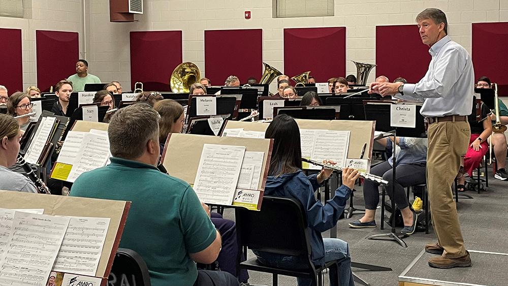 The Starkville-MSU Community Band performs.